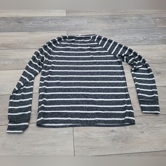 Market & Spruce white and heathered gray horizontal striped long sleeve shirt sm - Picture 6 of 8